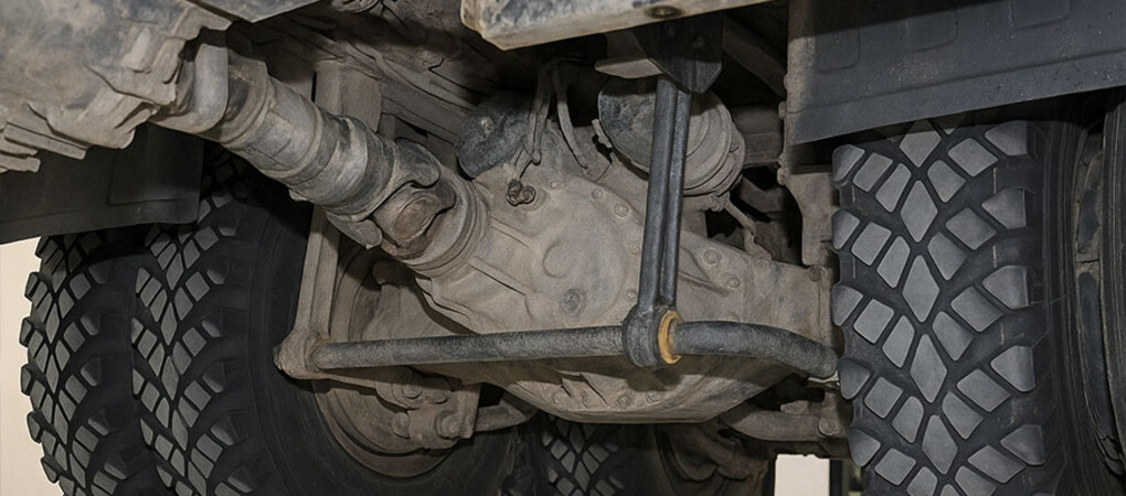 Гул заднего моста грузовика — 5 частых причин и способы устранения